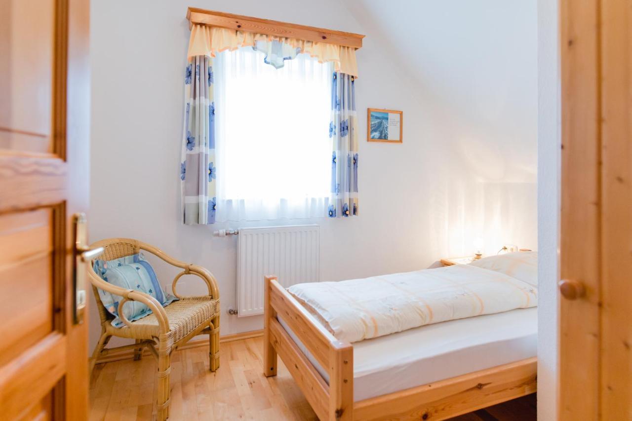 Ferienwohnung Stiegelbauer Fichte Sausal Bagian luar foto